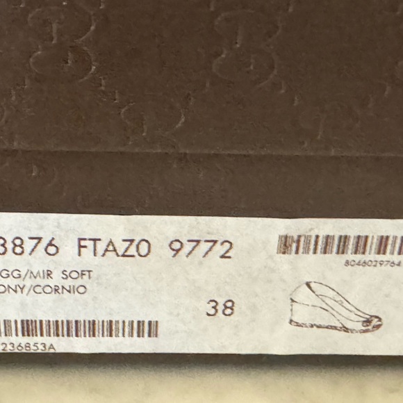 Gucci Monogram Peep Toe Wedge Shoes - Picture 3 of 5